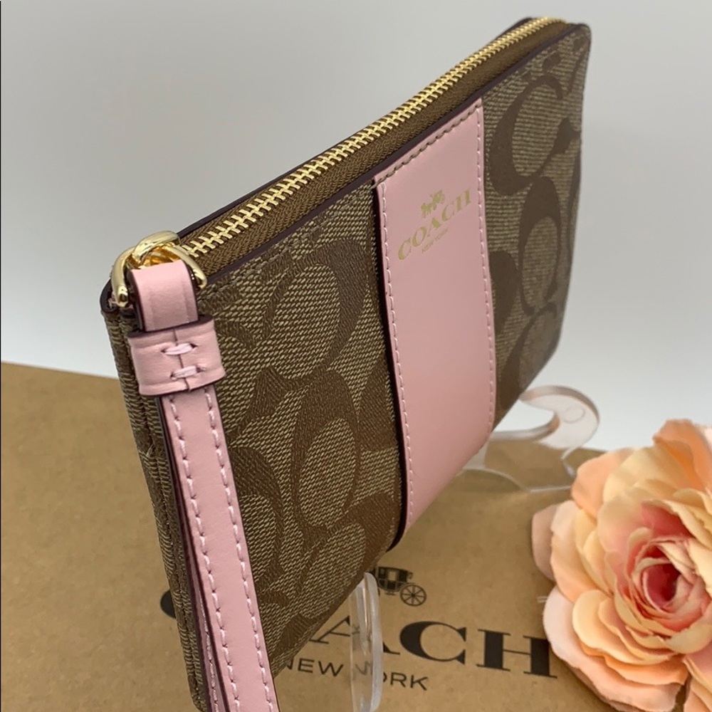 COACH Corner Zip Wristlet In Signature Canvas - Picture 7 of 8